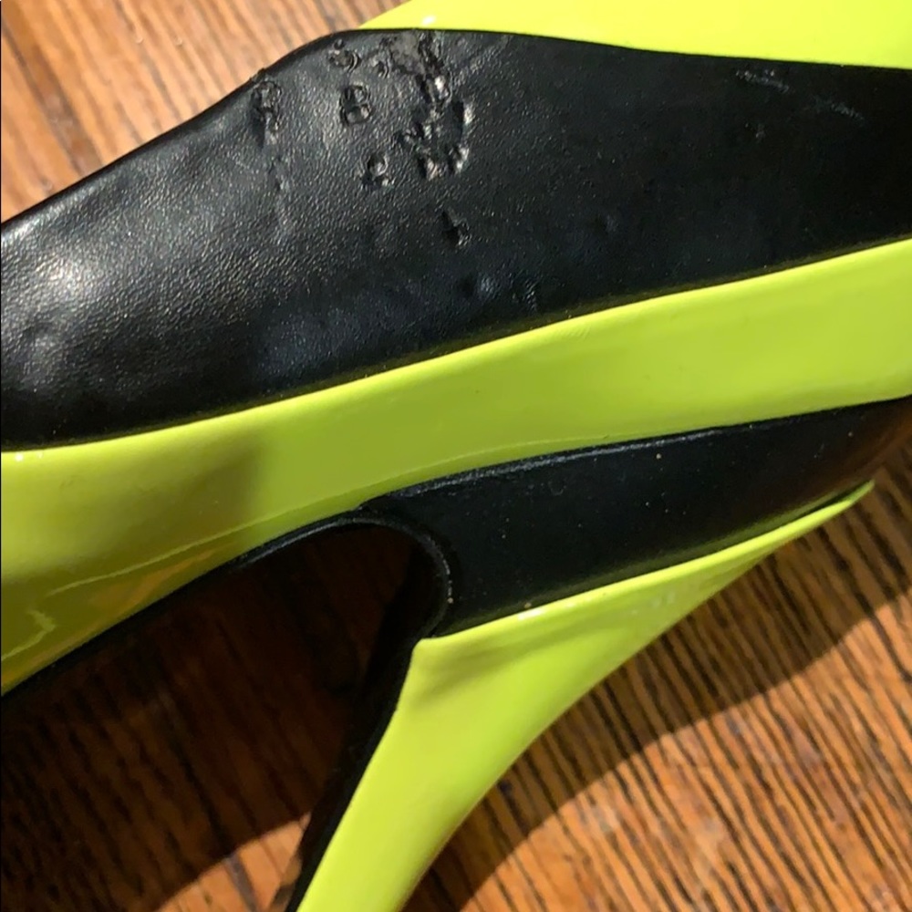 BCBG Heels - Picture 5 of 5